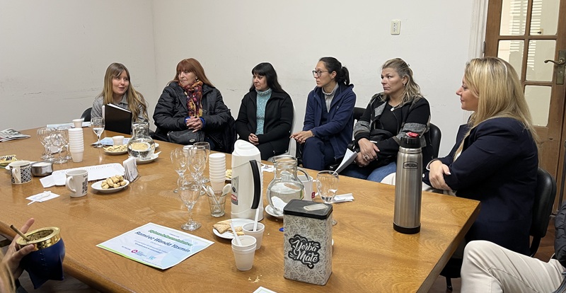 Reunión por comedores municipales